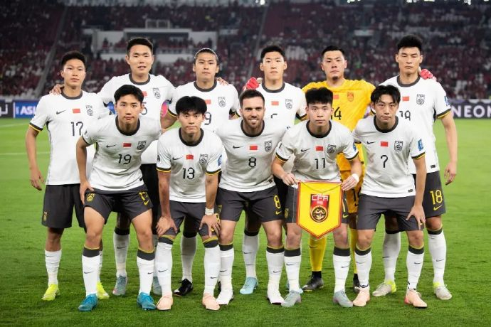 六屆無(wú)緣世界杯：國(guó)足實(shí)力下滑通道未止，青訓(xùn)振興剛滿四年