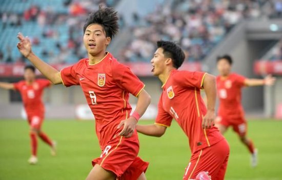 5-2勝澳大利亞，U16國(guó)少四國(guó)賽奪冠但中場(chǎng)頑疾未解