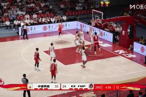 [王俊杰單打]堅(jiān)決往里鑿！王俊杰接球強(qiáng)吃對(duì)手 虛晃一槍后打板拋進(jìn)！